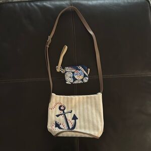 Very Bradley nautical small hobo style bag with wristlet